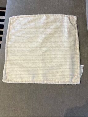 Neutral Cream Textured Square Cloth